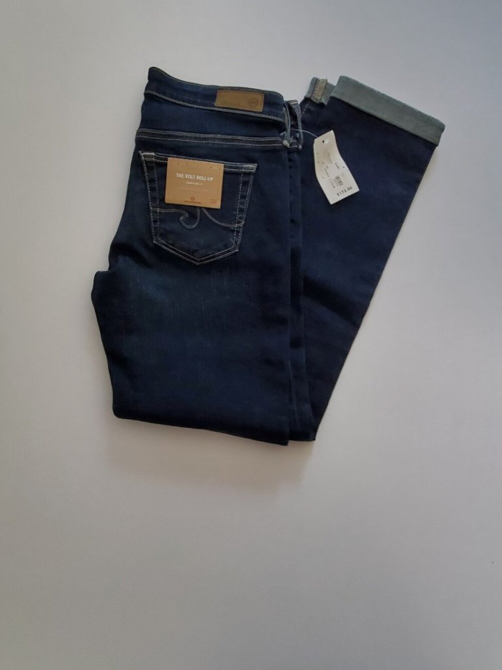 AG jeans The Stilt roll up, size 25